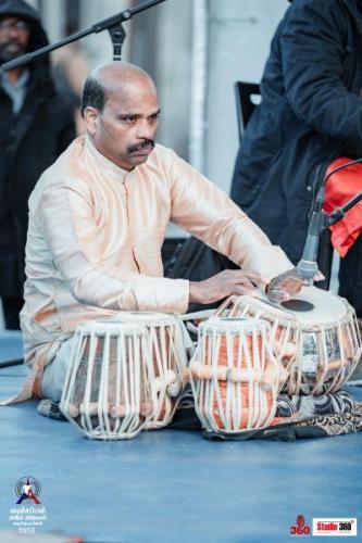 Studio 360 La-Chapel pongal Sony-485