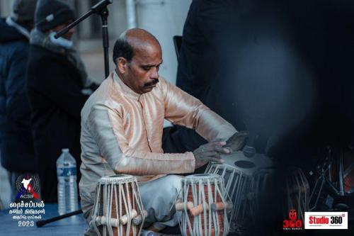 Studio 360 La-Chapel pongal Sony-635
